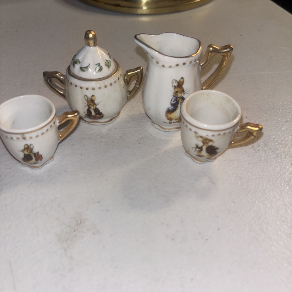 Peter Rabbit Beatrix Potter 5PC  Mini Tea Set - Picture 2 of 6